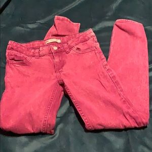 Maroon Levi skinny jeans